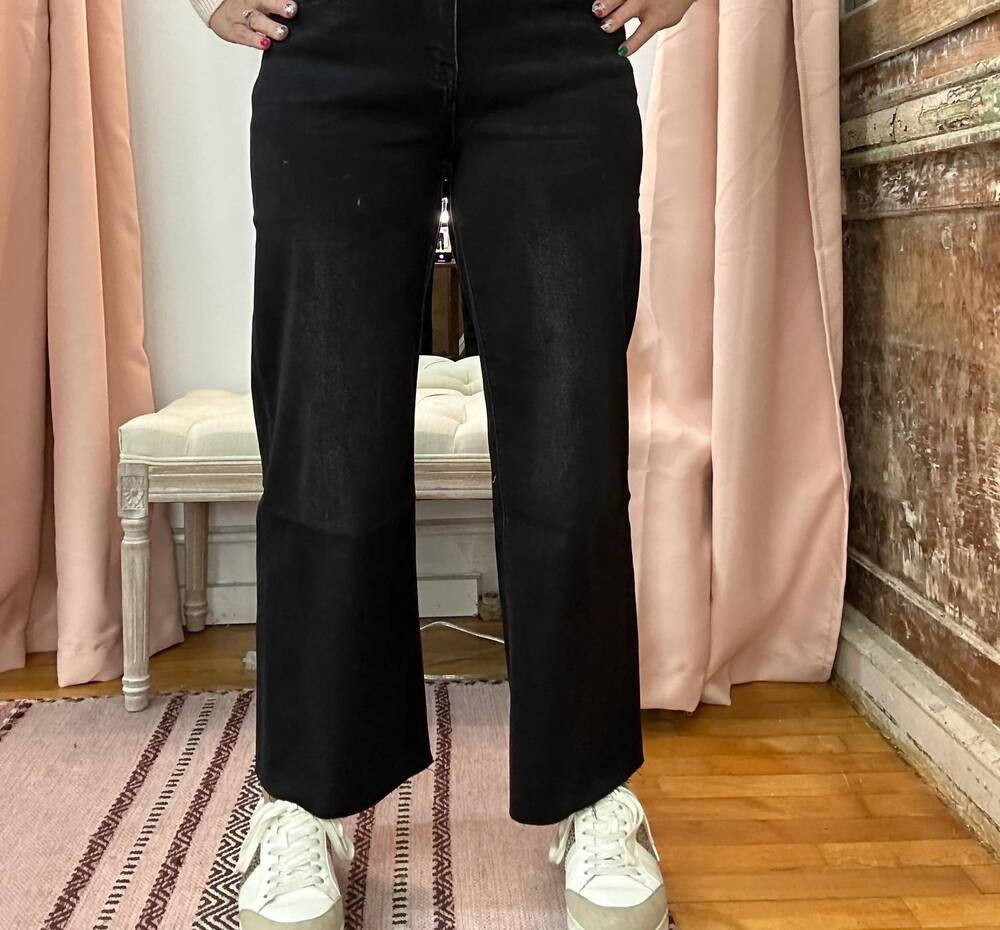NEW VERVET BY FLYING MONKEY crop slim wide jeans in black